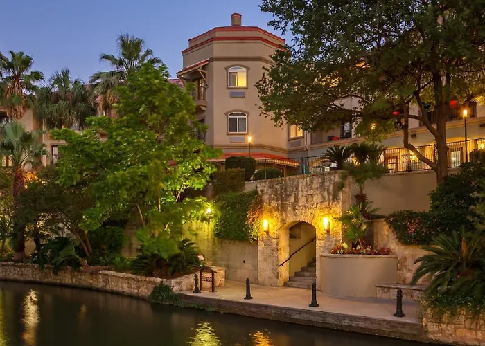 Hotel Indigo San Antonio Riverwalk By Ihg